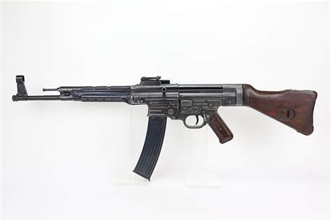 The rarer MP44STG44 was totally different - developed by a bit of a cock. . Mp44 semi auto build